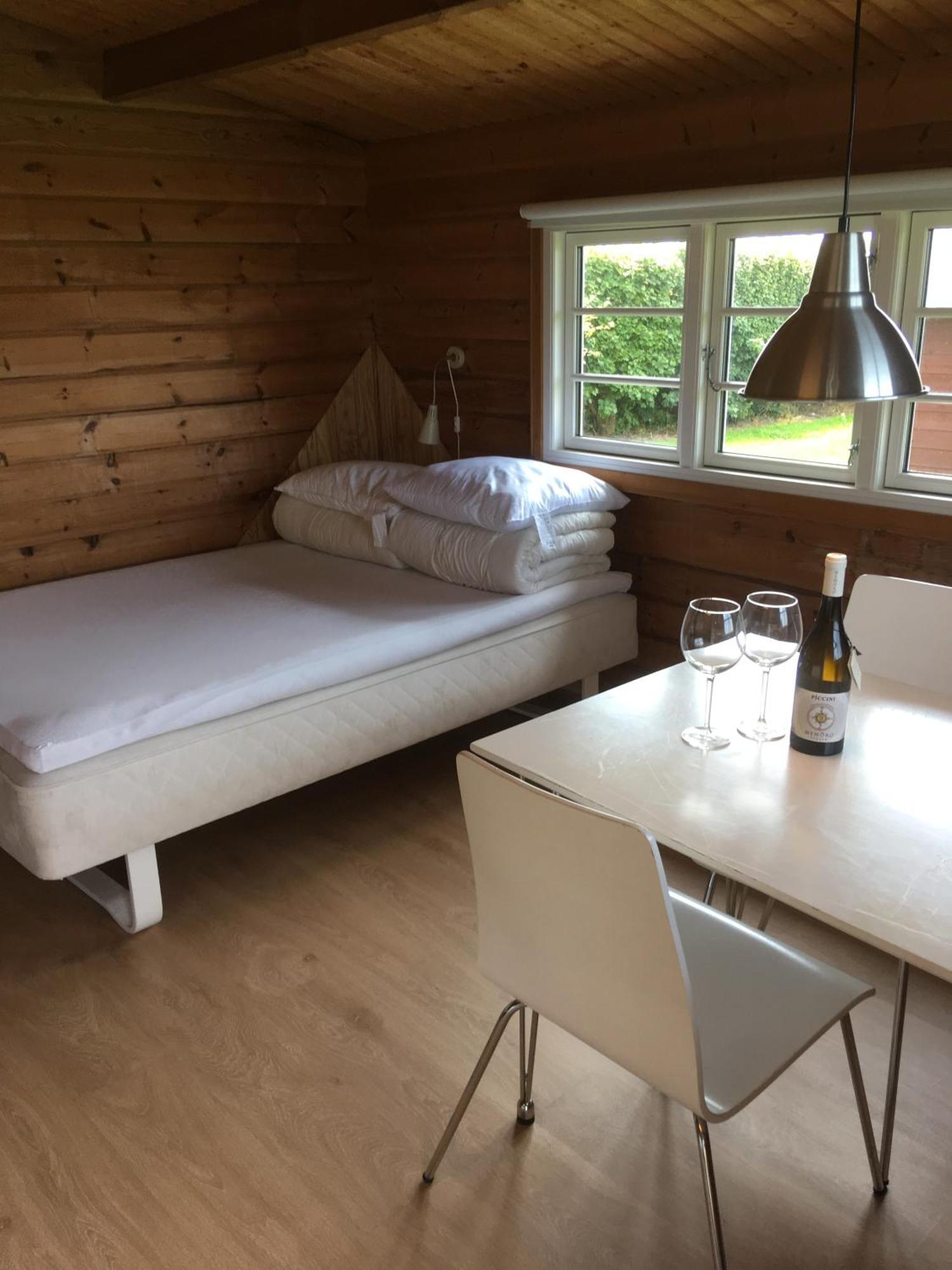Vikaer Strand Camping & Cottages Diernæs المظهر الخارجي الصورة