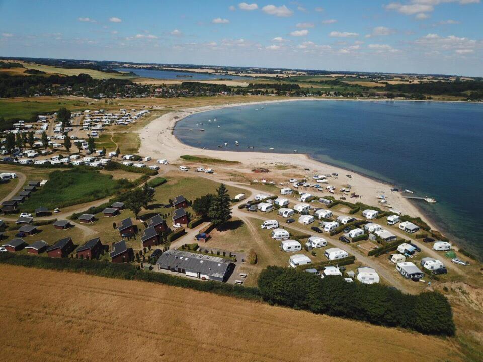 Vikaer Strand Camping & Cottages Diernæs المظهر الخارجي الصورة
